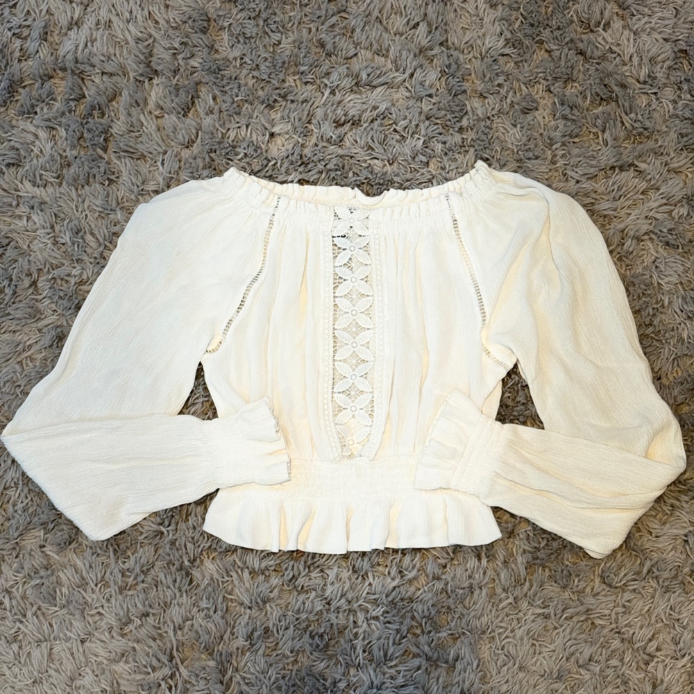 H&M divided long sleeve mesh crop top